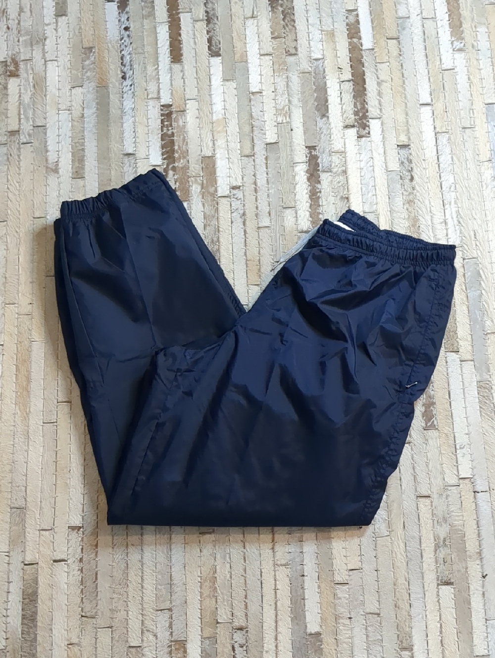Nike Men's L Vintage 90s Navy Nylon Cotton Lined Windbreaker Track Pants